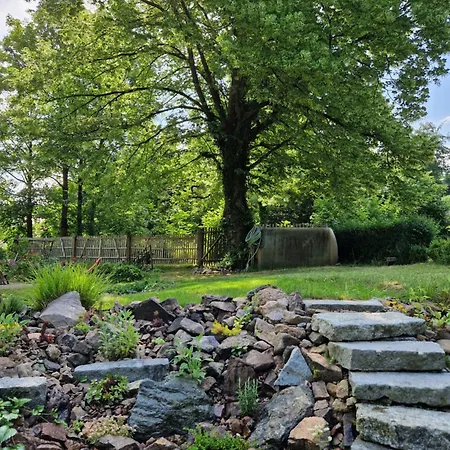 Im Kunst- Und Logierhaus Ihler *