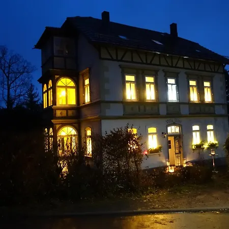 Im Kunst- Und Logierhaus Ihler * Luisenthal