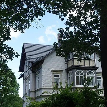 Im Kunst- Und Logierhaus Ihler Luisenthal